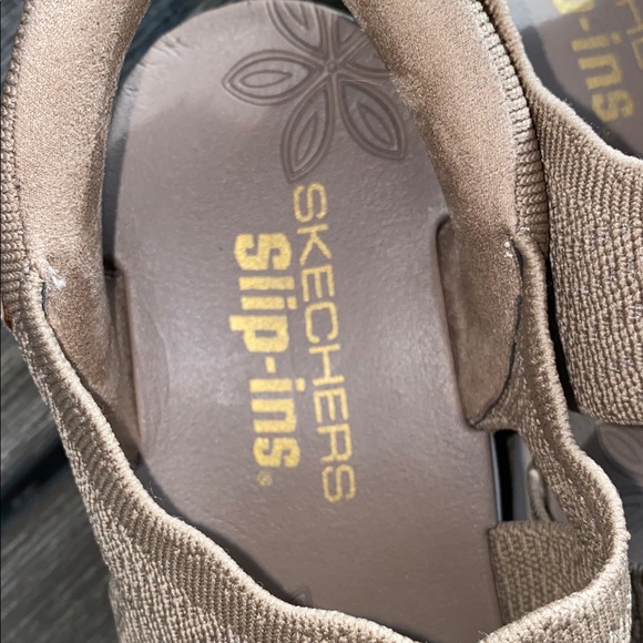 Skechers Slip-ins Women's Mocha  Sandals Size 10 - Picture 3 of 11